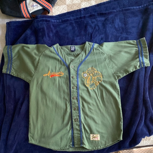 Vintage GAP buttondown shirt - Picture 1 of 6